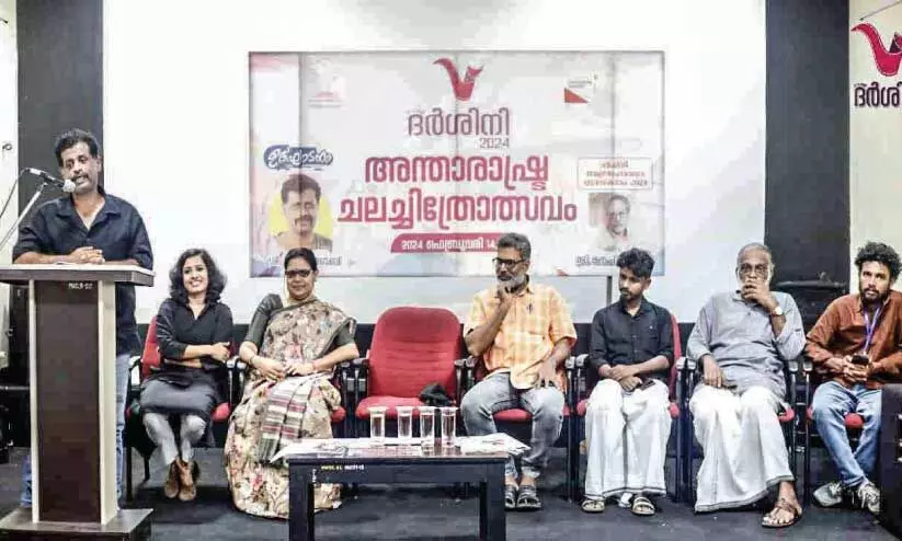 എ​നി​ക്ക് പ​റ​യാ​നു​ള്ള​ത് സി​നി​മ​യി​ലൂ​ടെ പ​റ​യു​ന്നു -ജി​യോ ബേ​ബി