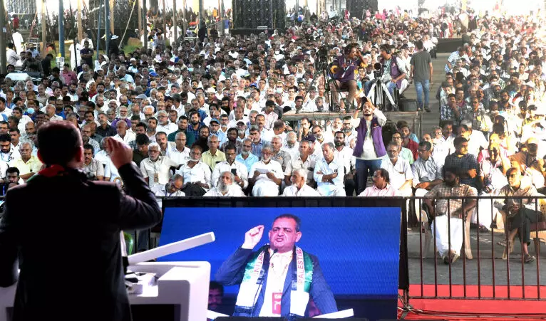 മുജാഹിദ് സംസ്ഥാന സമ്മേളനത്തിന് ഉജ്ജ്വല തുടക്കം