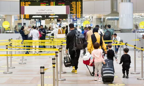 കു​ടും​ബ സ​ന്ദ​ർ​ശ​ന വി​സ: കു​വൈ​ത്ത്‌ ദേ​ശീ​യ വി​മാ​ന ക​മ്പ​നി​ക​ളെ ഉ​പ​യോ​ഗ​പ്പെ​ടു​ത്ത​ണം