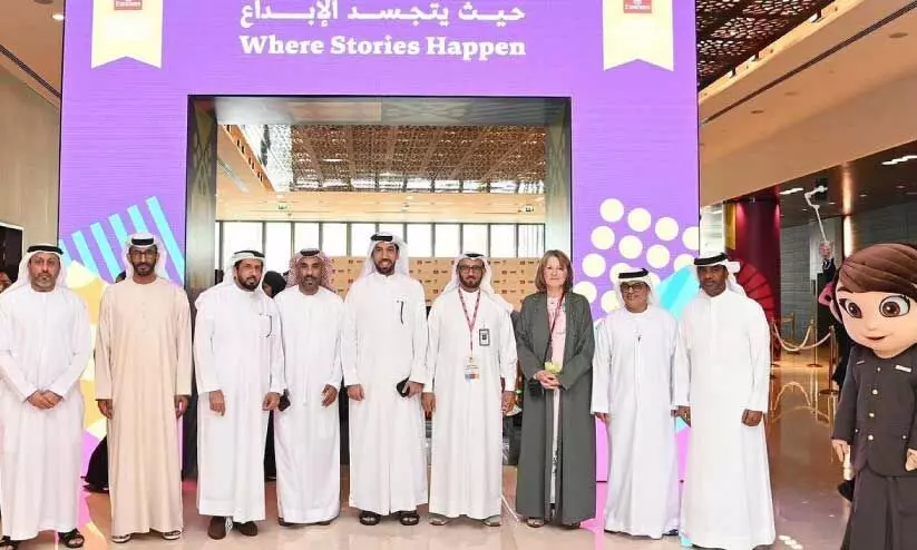 എമിറേറ്റ്സ് എയർലൈൻ ഫെസ്റ്റിവൽ ഓഫ് ലിറ്ററേച്ചറിൽ ലഫ്. ജനറൽ മുഹമ്മദ് അഹ്മദ് അൽ മർറിയും മറ്റുഅതിഥികളും എമിറേറ്റ്സ് എയർലൈൻ ഫെസ്റ്റിവൽ ഓഫ് ലിറ്ററേച്ചറിൽ ലഫ്. ജനറൽ മുഹമ്മദ് അഹ്മദ് അൽ മർറിയും മറ്റുഅതിഥികളും