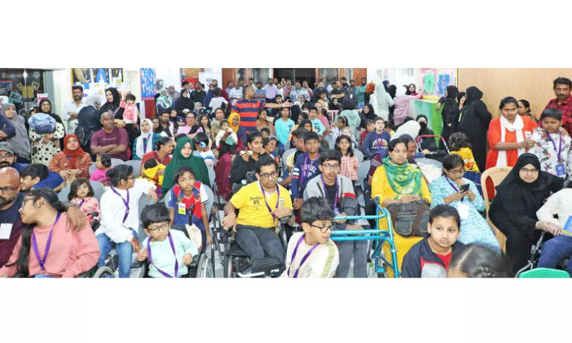 ഭി​ന്ന​ശേ​ഷി​ക്കാ​രെ ചേ​ർ​ത്തു​നി​ർ​ത്തി ബാ​ല​സം​ഘം കാ​യി​ക​ദി​നം