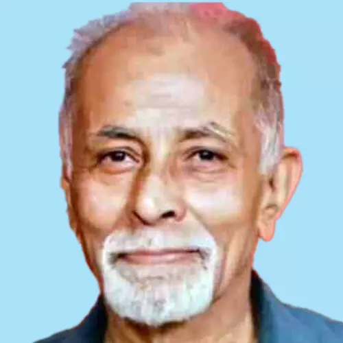 കൃ​ഷ്ണ​കു​മാ​ർ വ​ർ​മ