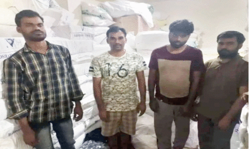 ഹു​ക്ക നി​രോ​ധ​ന നി​യ​മം ന​ട​പ്പാ​ക്കി​ത്തു​ട​ങ്ങി