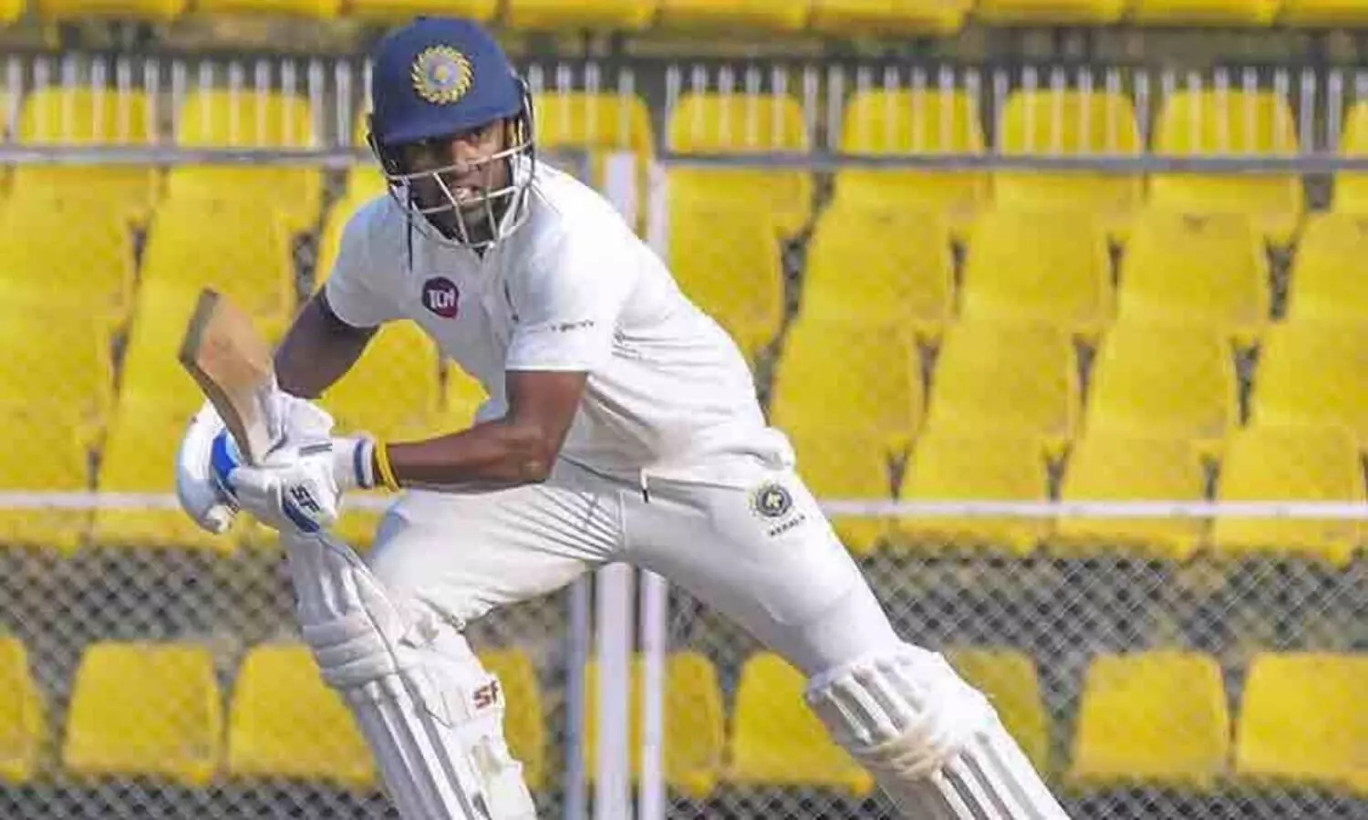 വീണ്ടും സചിൻ ബേബി; ലീ​ഡ് പ്ര​തീ​ക്ഷ​യി​ൽ കേ​ര​ളം