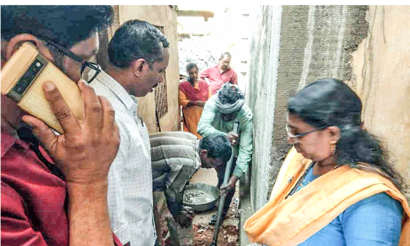 പന്തളം നഗരസഭ ബസ്​സ്റ്റാൻഡ്​ മാറ്റം; ഭൂമി അളന്ന്​ കല്ലിട്ടു