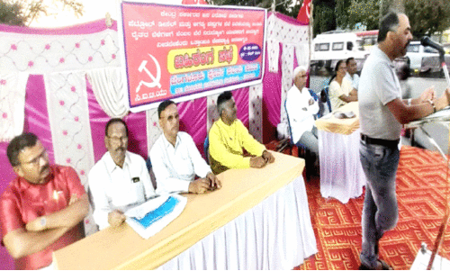 സം​യു​ക്ത ക​ർ​ഷ​ക പ്ര​തി​ഷേ​ധം