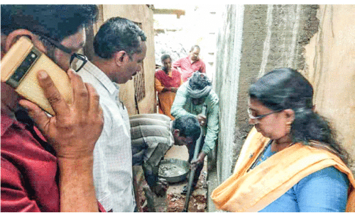 പന്തളം നഗരസഭ ബസ്​സ്റ്റാൻഡ്​ മാറ്റം; ഭൂമി അളന്ന്​ കല്ലിട്ടു