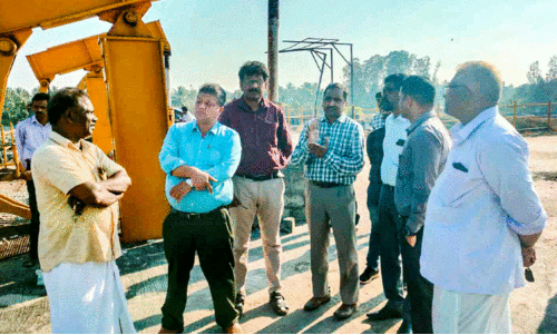 മു​ത​ല​പ്പൊ​ഴി