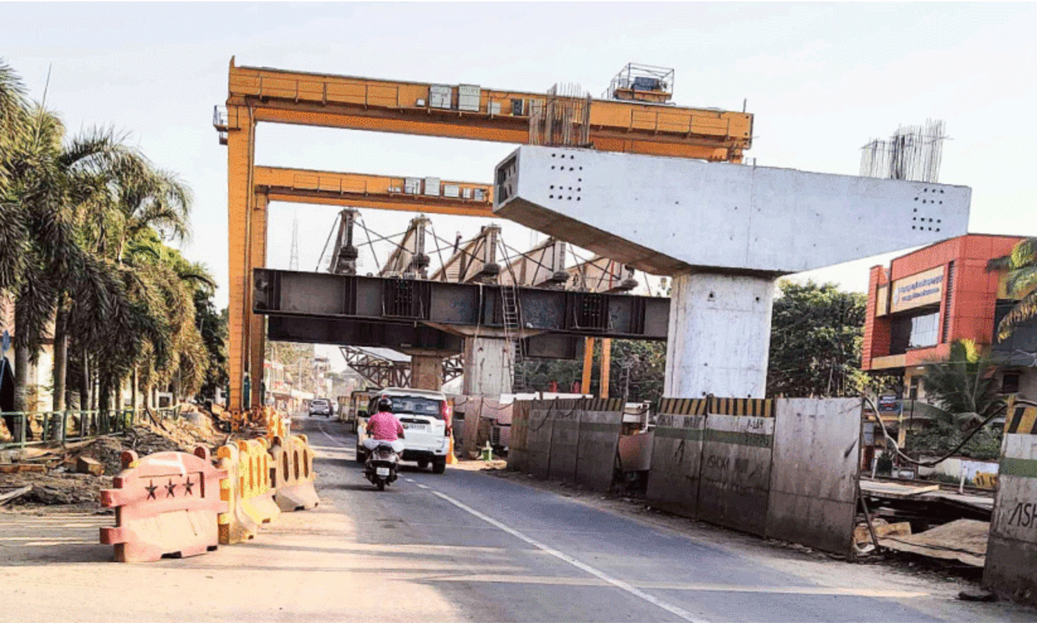 നാട്ടുകാരുടെ പ്രതിഷേധം;  ദേശീയപാത തുറപ്പിച്ചു