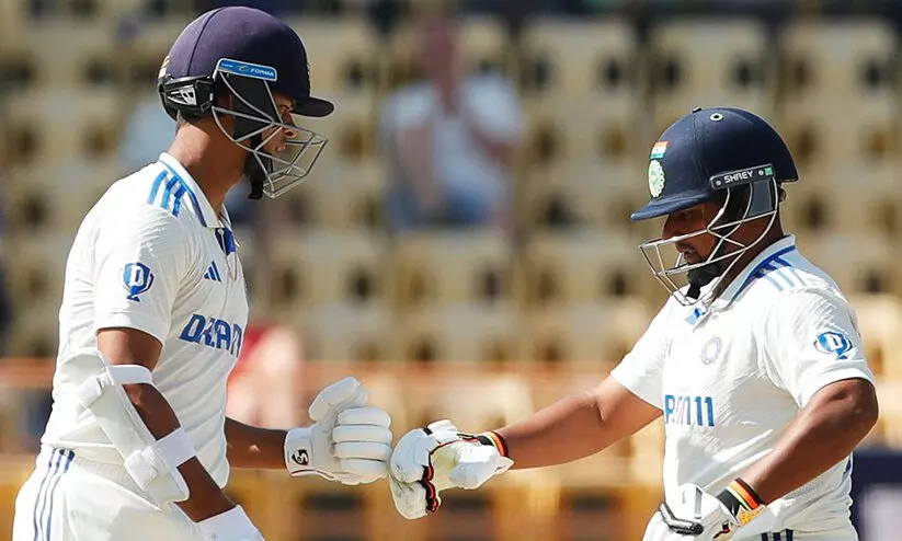 സെഞ്ച്വറിക്കരികെ വീണ് ഗിൽ; തകർത്തടിച്ച് ജയ്സ്വാളും സർഫറാസും, ഇന്ത്യക്ക് കൂറ്റൻ ലീഡ്