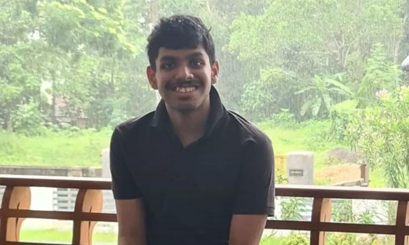 ഷാർജയിൽ മലയാളിയായ 18കാരനെ കാണാനില്ലെന്ന് പരാതി ഷാർജയിൽ മലയാളിയായ 18കാരനെ കാണാനില്ലെന്ന് പരാതി