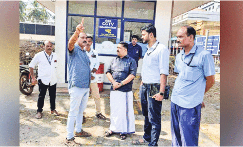 പെ​രി​ന്ത​ൽ​മ​ണ്ണ കെ.​എ​സ്.​ആ​ർ.​ടി.​സി ഡി​പ്പോ; ന​വീ​ക​ര​ണ​ത്തി​ന് ന​ട​പ​ടി