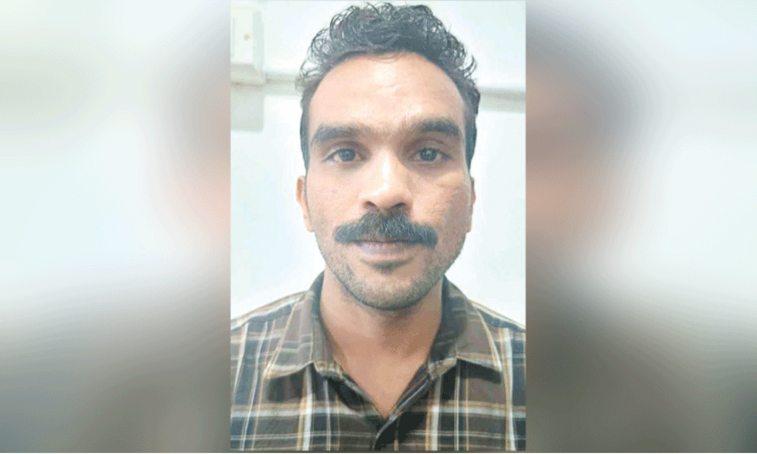 സ്കൂ​ട്ട​റി​ലെ​ത്തി മാ​ല മോ​ഷ്ടി​ച്ച പ്ര​തി പി​ടി​യി​ൽ