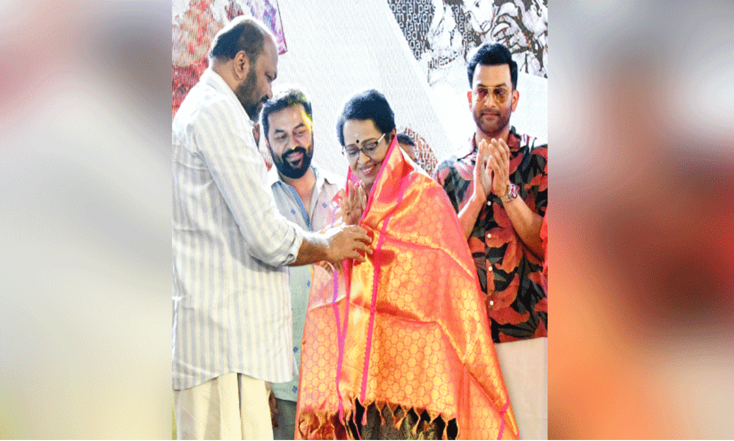 മല്ലികാ സുകുമാരന്‍റ സിനിമ ജീവിതത്തിലെ 50 വർഷം ആഘോഷിച്ച് തലസ്ഥാനം