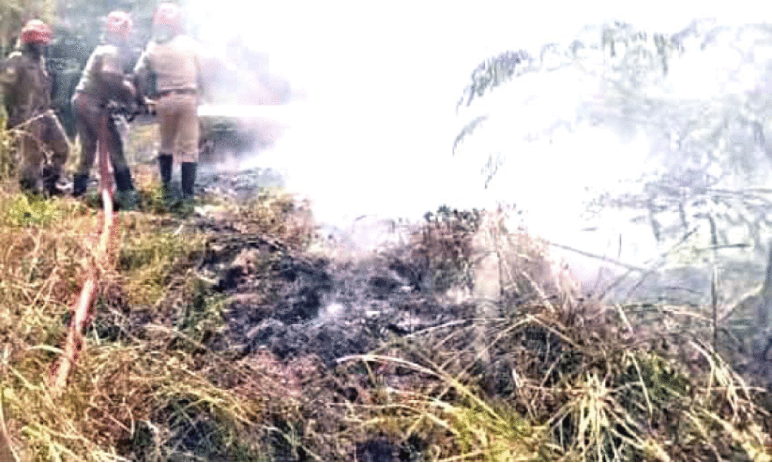 എസ്.എ.ടി ആശുപത്രിയില്‍ മാലിന്യക്കൂമ്പാരത്തിന് തീപിടിച്ചു