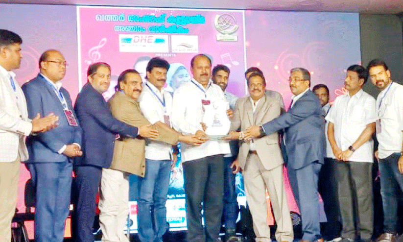 ഉ​ദ്ഘാ​ട​നം