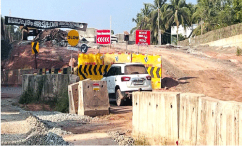 വേളാപുരം അടിപ്പാത; ആക്ഷൻ കമ്മിറ്റി പ്രക്ഷോഭത്തിലേക്ക് വേളാപുരം അടിപ്പാത; ആക്ഷൻ കമ്മിറ്റി പ്രക്ഷോഭത്തിലേക്ക്