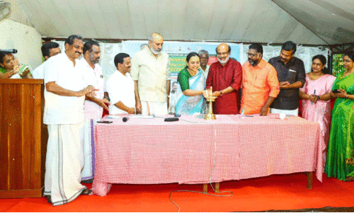 ‘ഉറപ്പാണ് തൊഴില്‍’;  ആദ്യ ജോബ് സ്റ്റേഷൻ ഉദ്ഘാടനം ചെയ്തു