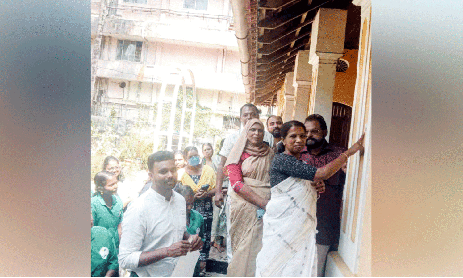 അരൂരിൽ മാലിന്യ നിർമാർജനത്തിന്   കെൽട്രോണിന്റെ ഗാർബേജ് ആപ്