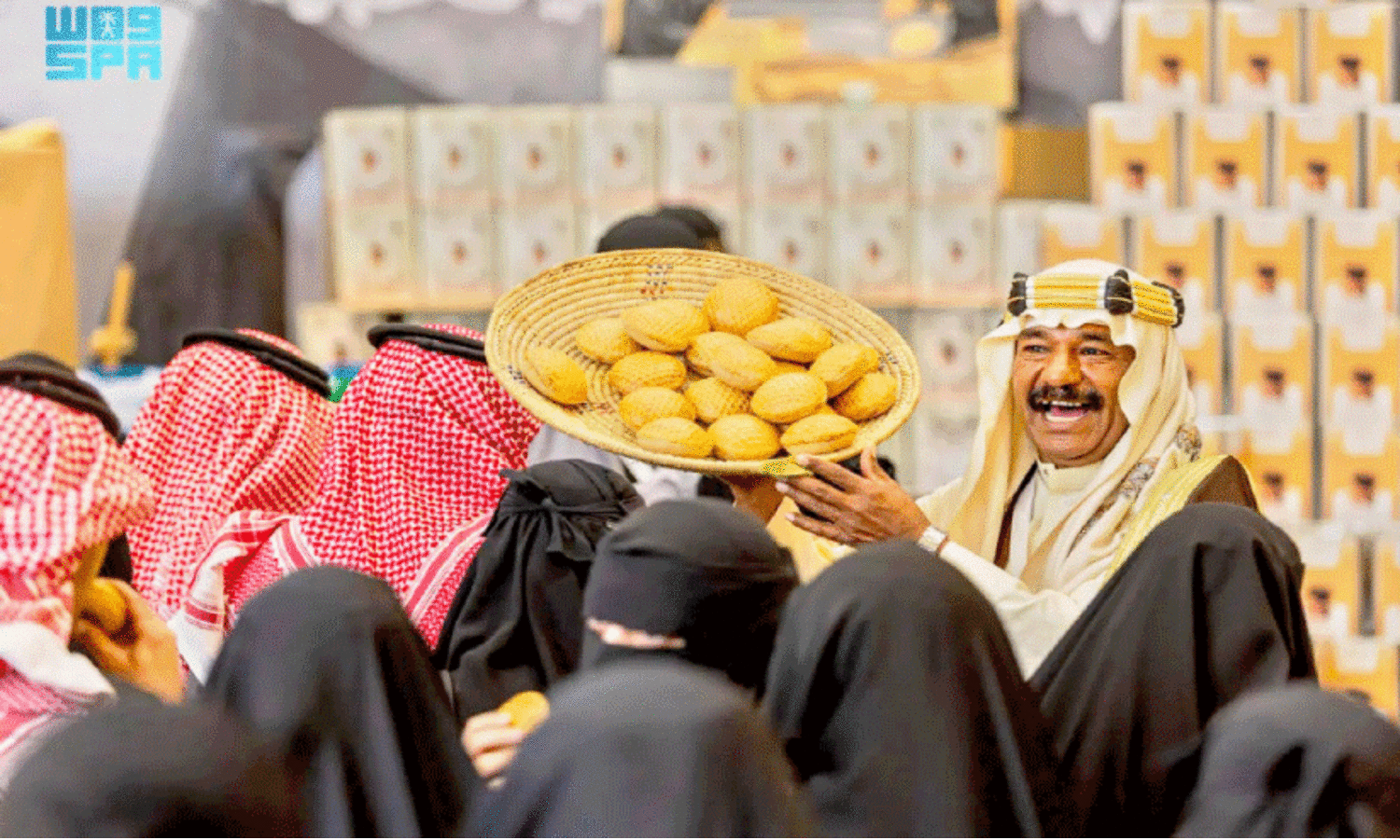 നാ​വി​ൽ മ​ധു​രം കി​നി​ച്ച്​ ബു​റൈ​ദ​യി​ൽ ഖു​ലൈ​ജ മേ​ള​യു​ടെ നാ​ളു​ക​ൾ