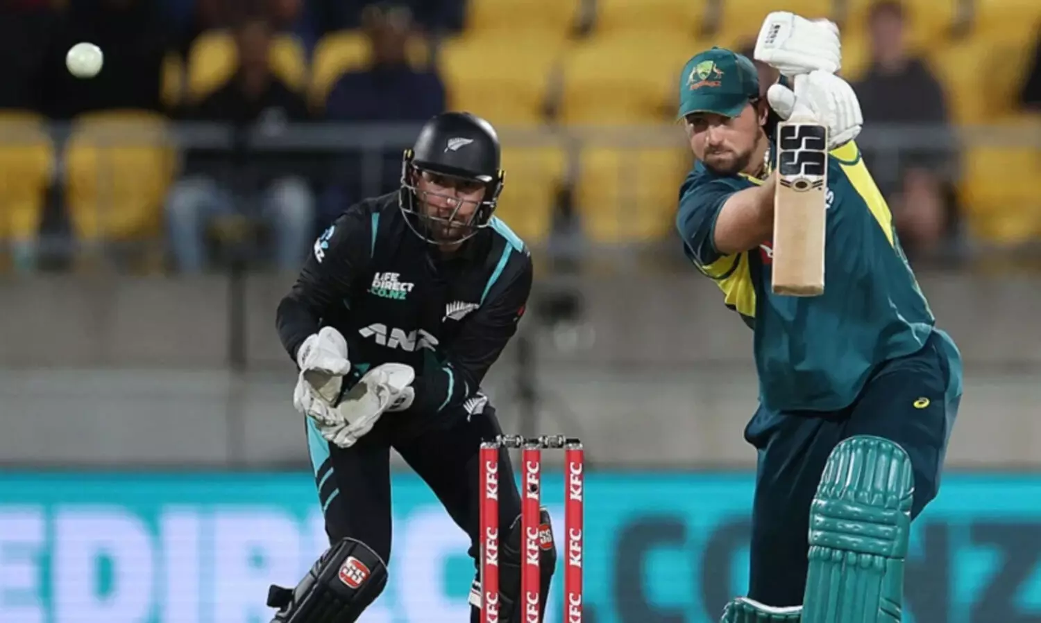 ത്രില്ലർ പോരിൽ ന്യൂസിലാൻഡിനെതിരെ അവസാന പന്തിൽ ജയം പിടിച്ച് ആസ്ട്രേലിയ