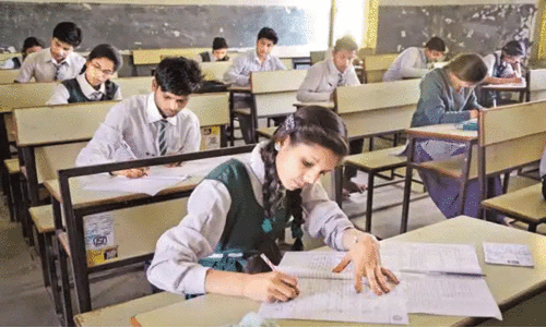 ഹയർ സെക്കൻഡറിക്കൊപ്പം ഹൈസ്കൂൾ പരീക്ഷ; തീരുമാനം പിൻവലിച്ചു