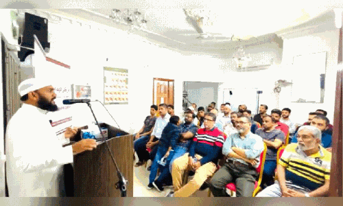 അ​ൽ​ഹി​ദാ​യ സെ​ന്റ​ർ മ​ല​യാ​ള വി​ഭാ​ഗം സം​ഘ​ടി​പ്പി​ച്ച വി​ജ്ഞാ​ന സ​ദ​സ്സി​ൽ നിന്ന്