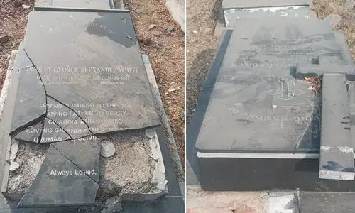 ക്രിസ്ത്യൻ സെമിത്തേരിയിൽ അതിക്രമിച്ചുകയറി കല്ലറകൾ തകർത്തു