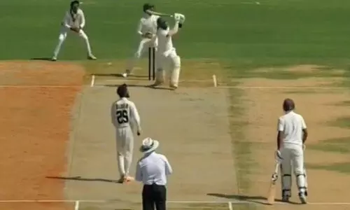 ഒരോവറിൽ ആറും സിക്സ്! തകർപ്പൻ സെഞ്ച്വറി; ചരിത്ര പ്രകടനം നായിഡു ട്രോഫിയില്‍