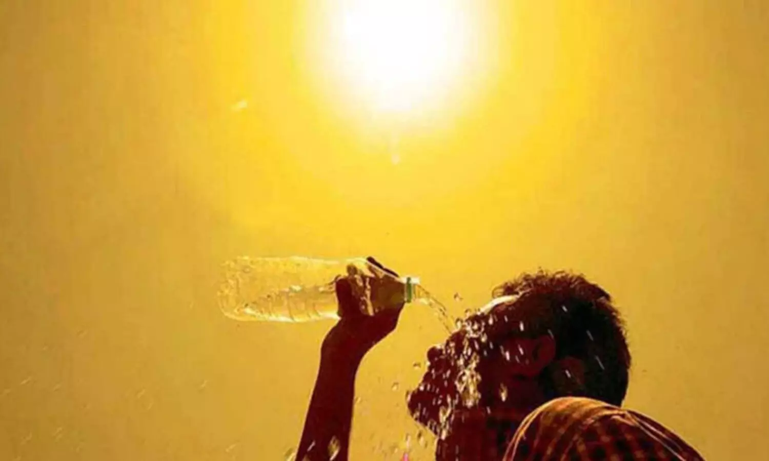 ആറ് ജില്ലകളില്‍ ഇന്നും നാളെയും താപനില ഉയരും; മഞ്ഞ അലർട്ട് പ്രഖ്യാപിച്ചു