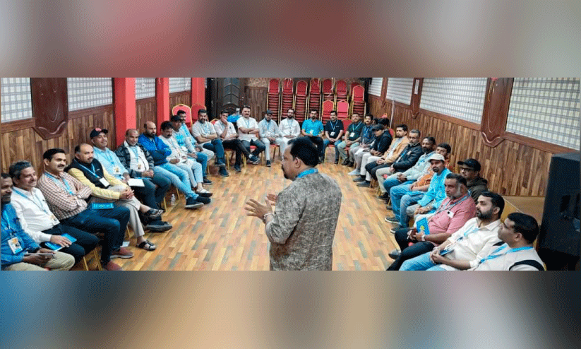 speech training class