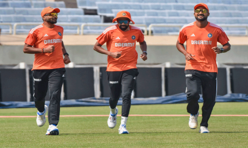 രാഹുലും ബുംറയുമില്ല; നാലാം ടെസ്റ്റ് നാളെ മുതൽ രാഹുലും ബുംറയുമില്ല; നാലാം ടെസ്റ്റ് നാളെ മുതൽ