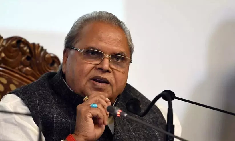 മോദിയെ വിമർശിച്ച മുൻ ജമ്മു കശ്മീർ ഗവർണർ സത്യപാൽ മലികിന്റെ വീട്ടിൽ സി.ബി.ഐ റെയ്ഡ്