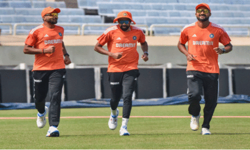 രാ​ഹു​ലും ബും​റ​യു​മി​ല്ല; നാ​ലാം ടെ​സ്റ്റ് നാ​ളെ മു​ത​ൽ