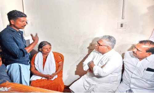 ഭൂ​പേ​ന്ദ്ര യാ​ദ​വി​ന്റെ സ​ന്ദ​ർ​ശ​നം; ബി.​ജെ.​പി​യും ക​ള​ത്തി​ൽ