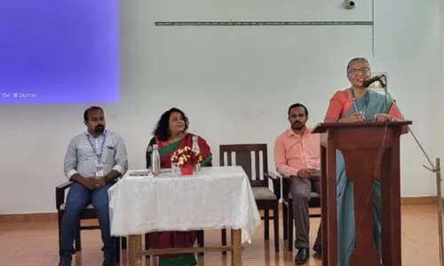 വാർത്തകളിലെ വസ്തുത തിരിച്ചറിയാൻ സെമിനാർ