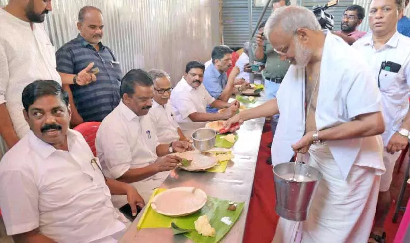ഗുരുവായൂരിനെ ക്ഷേത്രനഗരമാക്കണം-മന്ത്രി കെ. രാധാകൃഷ്ണന്‍