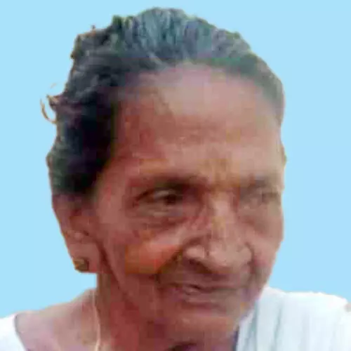 പൊ​ന്നു അ​മ്മ