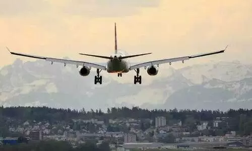 ഇന്ത്യൻ യാത്രക്കാരോട്​ കെ.എം.എൽ എയർലൈൻസിന്​ വിവേചനമെന്ന്