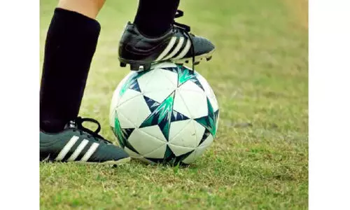 ബു​റൈ​മി സ്നേ​ഹ​തീ​രം മാ​സ്റ്റേ​ഴ്സ് ഫു​ട്ബാ​ള്‍ ടൂ​ർണ​മെ​ന്‍റ്​