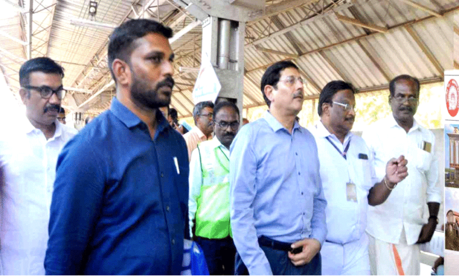 179 കോ​ടി​യു​ടെ വി​ക​സ​നം; ദ​ക്ഷി​ണ റ​യി​ൽ​വേ ജ​ന​റ​ൽ മാ​നേ​ജ​ർ വ​ർ​ക്ക​ല​യി​ലെ​ത്തി