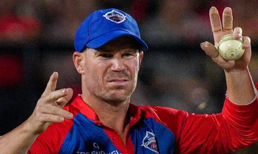 ഐ.പി.എൽ തുടങ്ങാനിരിക്കെ പരിക്കേറ്റ വാർണർ ആസ്ട്രേലിയൻ ടീമിൽനിന്ന് പുറത്ത്; ഡൽഹി കാപിറ്റൽസിന് ആശങ്ക