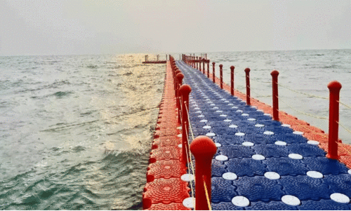 ഫ്ലോട്ടിങ് ബ്രിഡ്ജ്; ചാവക്കാട് നഗരസഭ കൗൺസിലിൽ ബഹളം