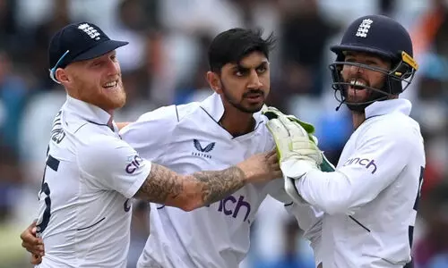 ഇന്ത്യക്ക് നാല് വിക്കറ്റ് നഷ്ടം; അർധസെഞ്ച്വറിയുമായി പിടിച്ചുനിന്ന് ജയ്സ്വാൾ