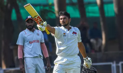 ഇരട്ട സെഞ്ച്വറിയോടെ മികവറിയിച്ച് മുഷീർ ഖാൻ; രഞ്ജി ട്രോഫി ക്വാർട്ടറിൽ മുംബൈക്ക് മികച്ച സ്കോർ