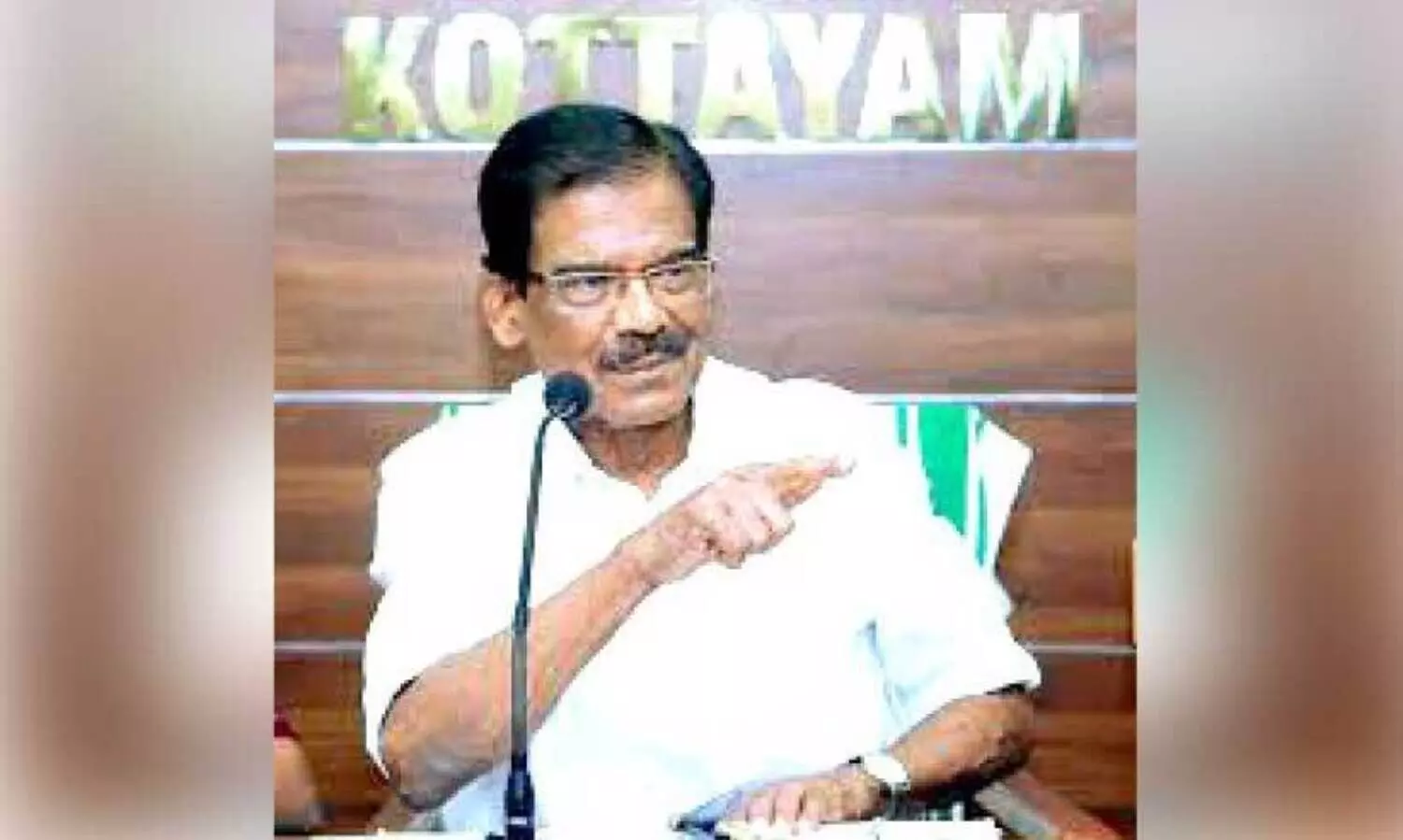 വൈക്കത്തിന് വികസനക്കുതിപ്പേകി -എം.പി