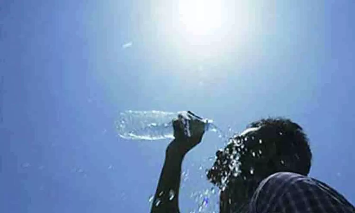 നന്നായി വെള്ളം കുടിക്കണം; വെറുതെ വെയിലത്ത് ഇറങ്ങേണ്ട -കേരളത്തിൽ ഇന്നും നാളെയും ഉയർന്ന താപനില