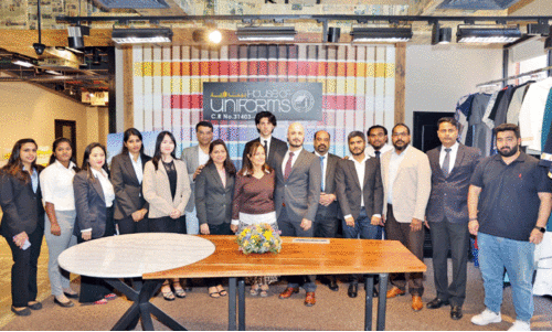 house of uniforms management