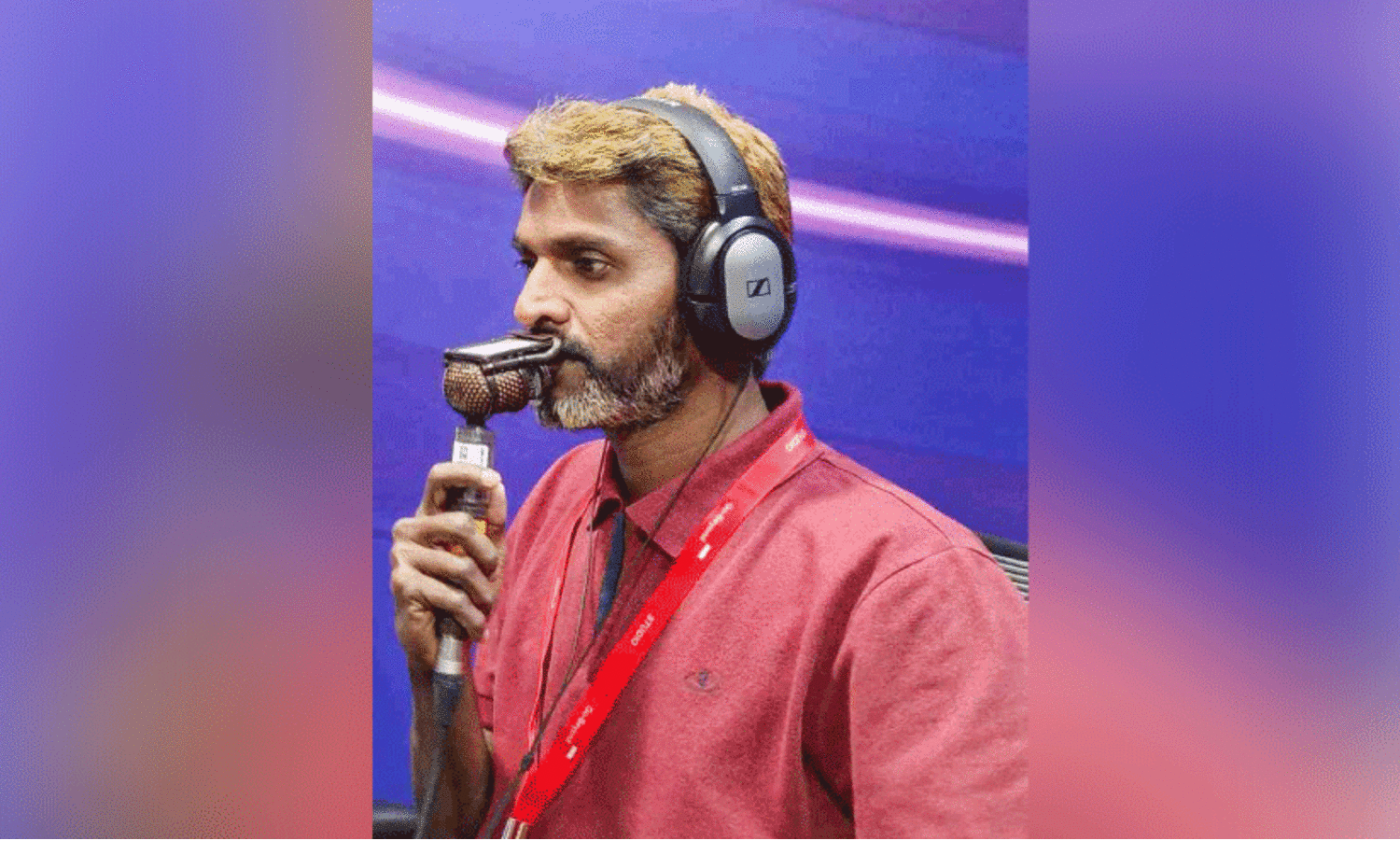 nishad jamal doing commentary