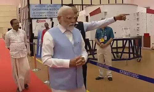 പ്രധാനമന്ത്രി നരേന്ദ്ര മോദി വി.എസ്‌.എസ്‌.സിയിൽ; ഗഗൻയാൻ യാത്രികരുടെ പേരുകൾ പ്രഖ്യാപിക്കും